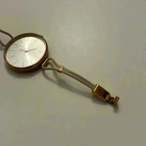 Calvin Klein Silver Dial Women's Watch - K3V235L6 - Picture 2 of 8